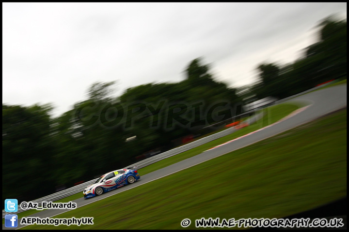 BTCC_and_Support_Oulton_Park_090612_AE_021.jpg