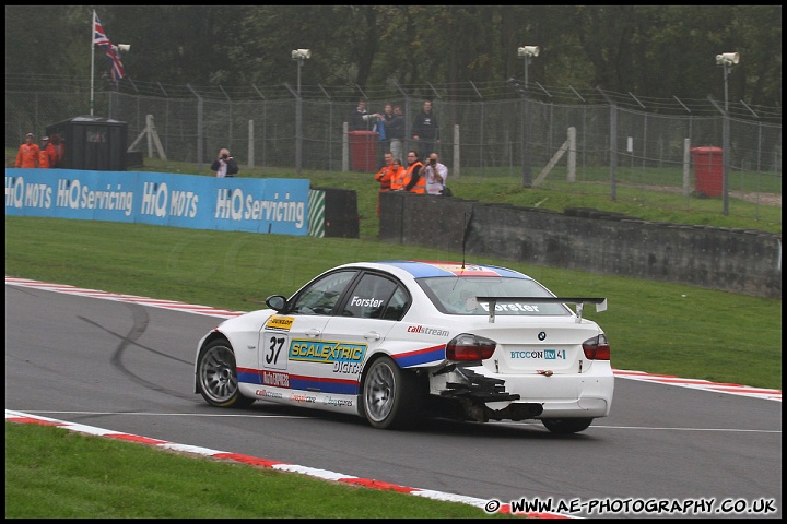 BTCC_and_Support_Brands_Hatch_091010_AE_017.jpg