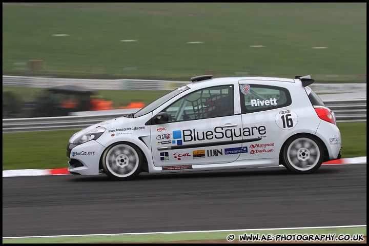 BTCC_and_Support_Brands_Hatch_091010_AE_021.jpg