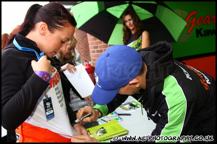 BSBK_and_Support_Brands_Hatch_091011_AE_008.jpg