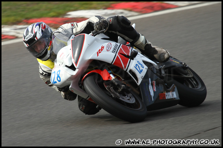 Hottrax_Brands_Hatch_100312_AE_083.jpg