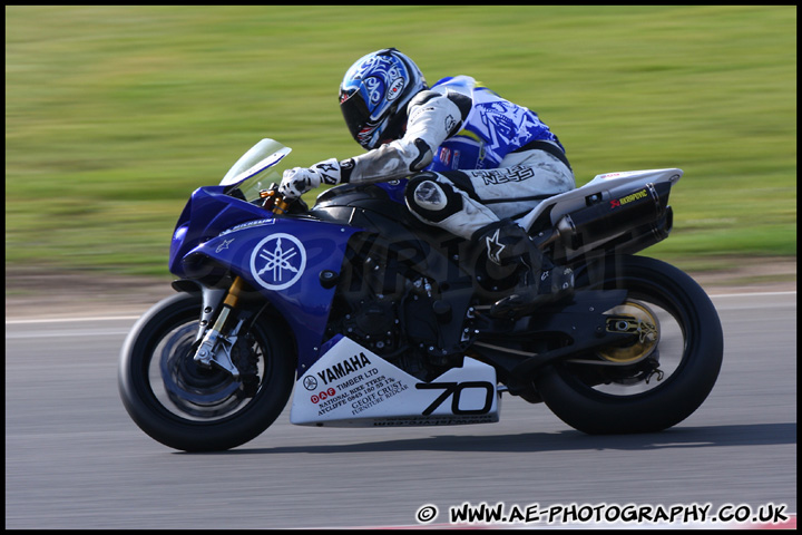 Hottrax_Brands_Hatch_100312_AE_089.jpg