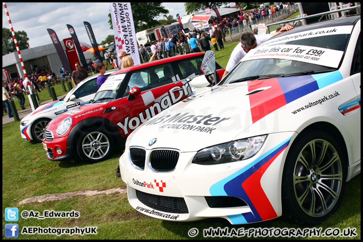 BTCC_and_Support_Oulton_Park_100612_AE_001.jpg
