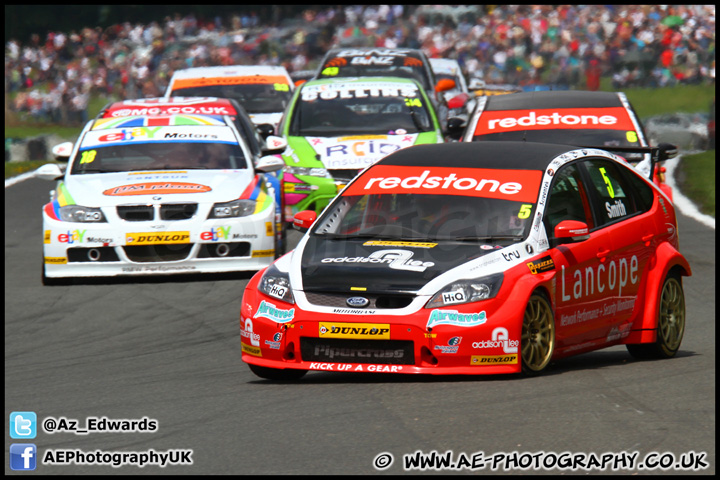 BTCC_and_Support_Oulton_Park_100612_AE_016.jpg