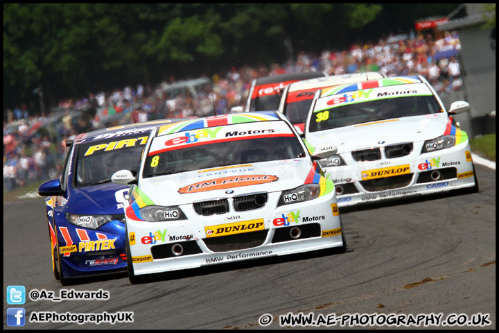 BTCC_and_Support_Oulton_Park_100612_AE_029.jpg