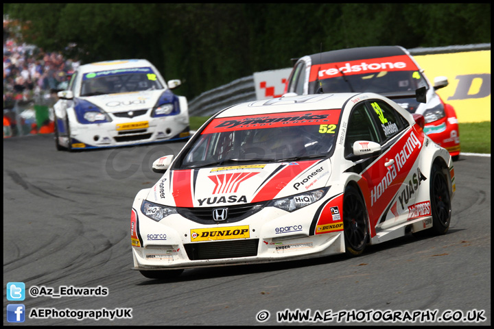 BTCC_and_Support_Oulton_Park_100612_AE_033.jpg