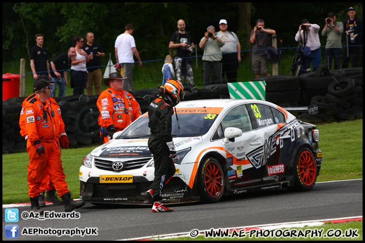 BTCC_and_Support_Oulton_Park_100612_AE_050.jpg