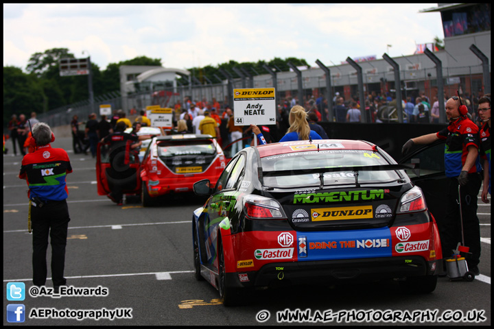 BTCC_and_Support_Oulton_Park_100612_AE_095.jpg