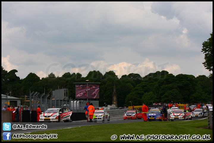 BTCC_and_Support_Oulton_Park_100612_AE_096.jpg