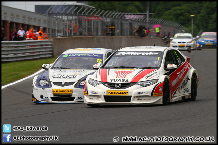 BTCC_and_Support_Oulton_Park_100612_AE_105.jpg