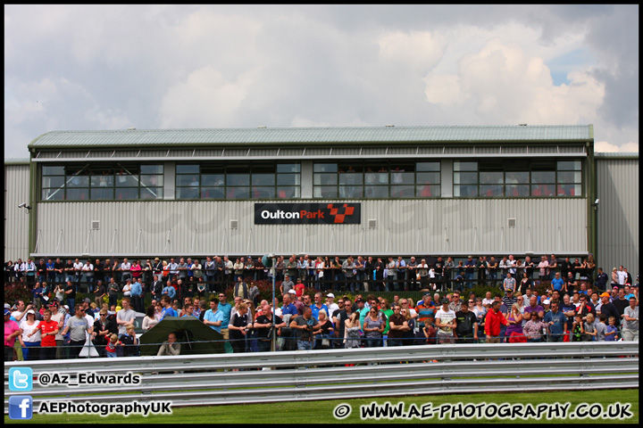 BTCC_and_Support_Oulton_Park_100612_AE_124.jpg