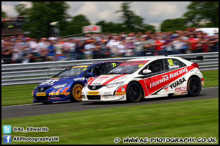 BTCC_and_Support_Oulton_Park_100612_AE_127.jpg