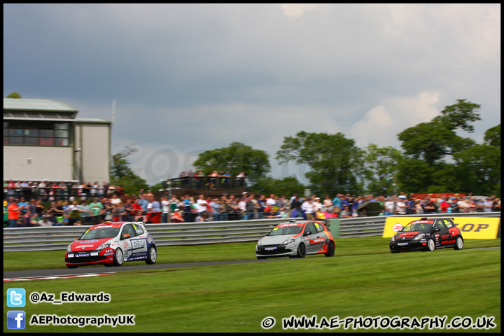 BTCC_and_Support_Oulton_Park_100612_AE_135.jpg