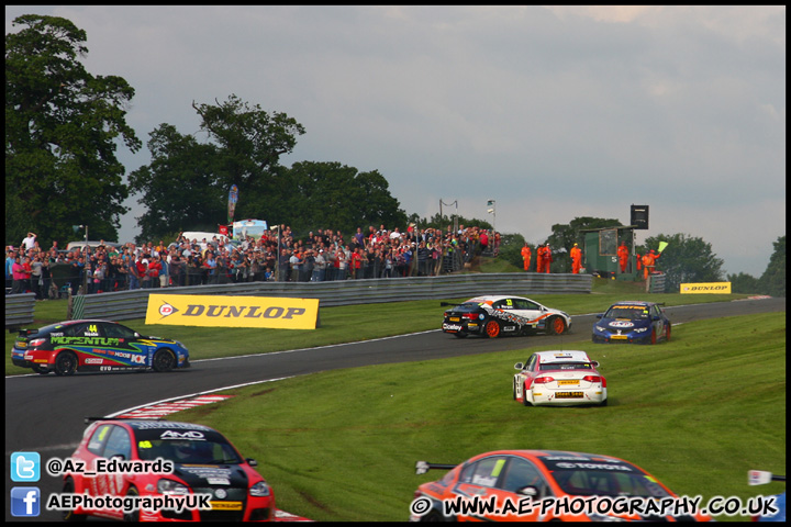 BTCC_and_Support_Oulton_Park_100612_AE_173.jpg