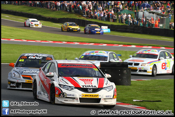 BTCC_and_Support_Oulton_Park_100612_AE_195.jpg