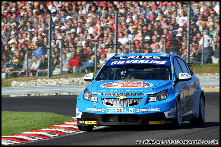 BTCC_and_Support_Brands_Hatch_101010_AE_042.jpg