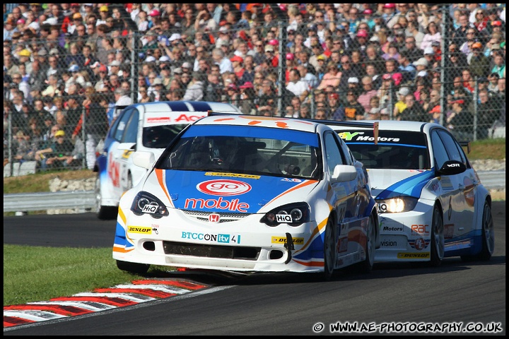 BTCC_and_Support_Brands_Hatch_101010_AE_043.jpg