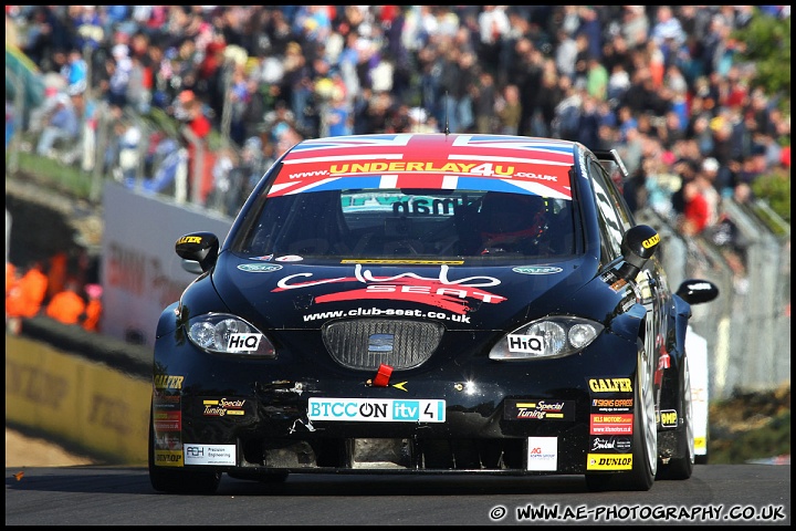 BTCC_and_Support_Brands_Hatch_101010_AE_055.jpg