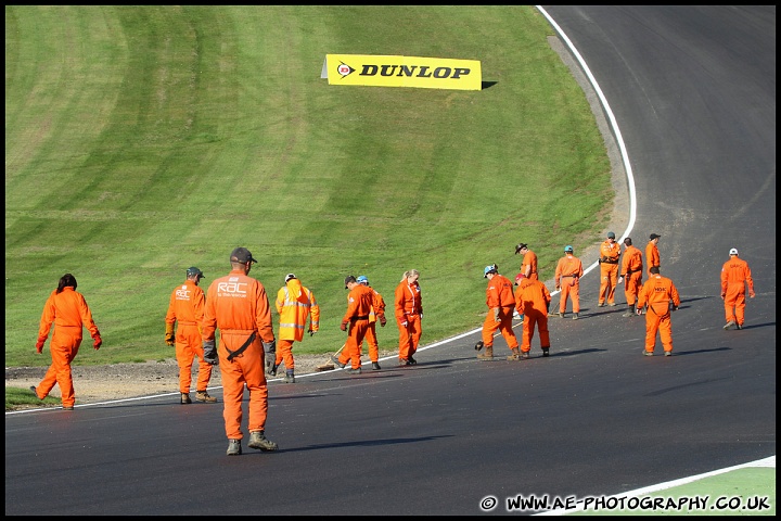 BTCC_and_Support_Brands_Hatch_101010_AE_064.jpg