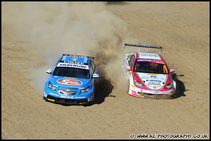 BTCC_and_Support_Brands_Hatch_101010_AE_070.jpg