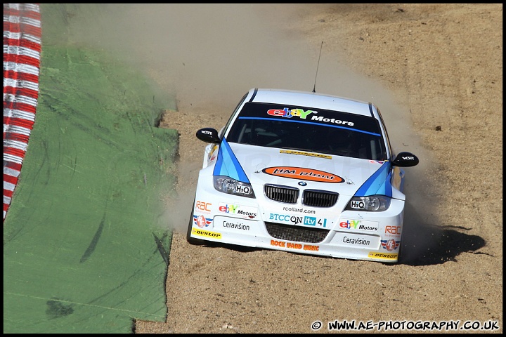 BTCC_and_Support_Brands_Hatch_101010_AE_073.jpg