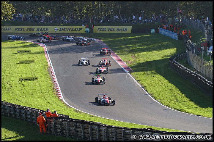 BTCC_and_Support_Brands_Hatch_101010_AE_080.jpg