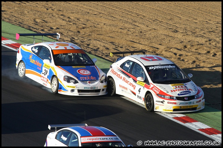 BTCC_and_Support_Brands_Hatch_101010_AE_096.jpg