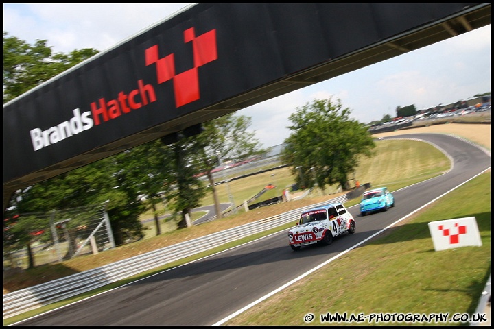 BRSCC_Brands_Hatch_110611_AE_046.jpg