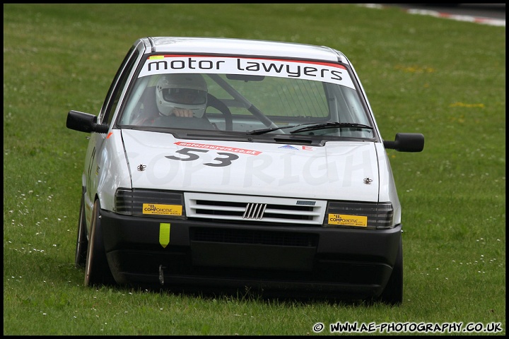 BRSCC_Championship_Racing_Brands_Hatch_120610_AE_019.jpg