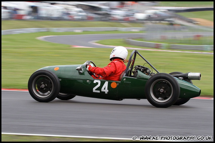 BRSCC_Championship_Racing_Brands_Hatch_120610_AE_045.jpg