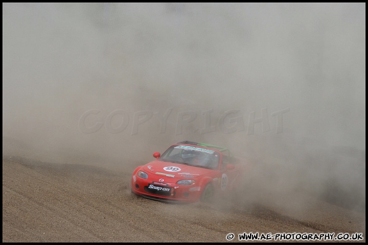 BRSCC_Championship_Racing_Brands_Hatch_120610_AE_053.jpg