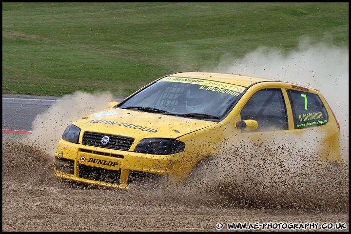 BRSCC_Championship_Racing_Brands_Hatch_120610_AE_063.jpg