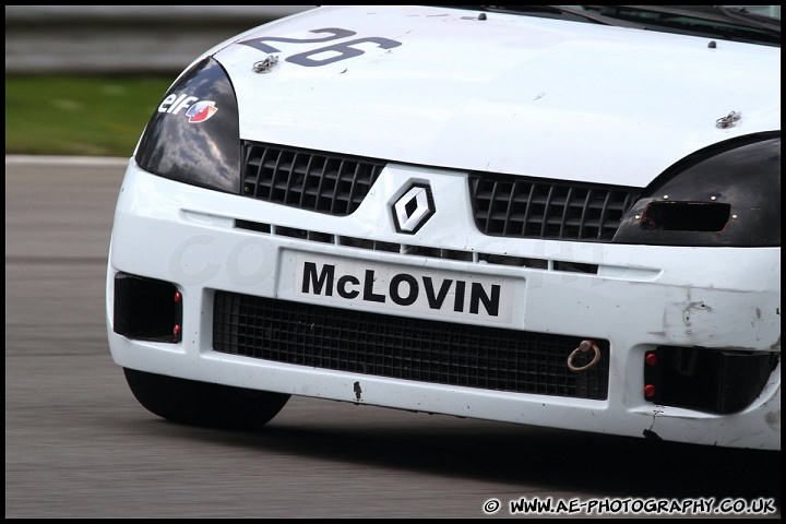 BRSCC_Championship_Racing_Brands_Hatch_120610_AE_090.jpg