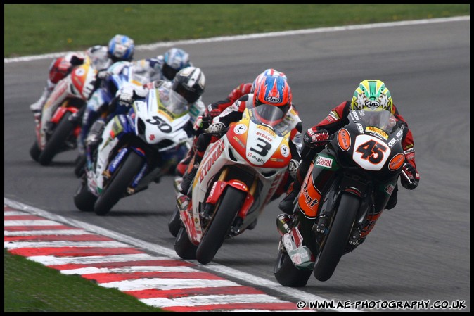 BSBK_and_Support_Brands_Hatch_130409_AE_077.jpg