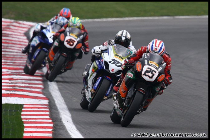 BSBK_and_Support_Brands_Hatch_130409_AE_081.jpg