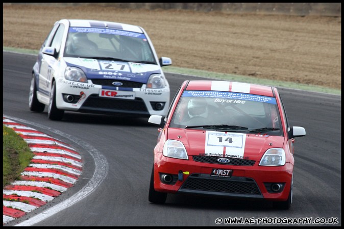 BRSCC_Championship_Racing_Brands_Hatch_130609_AE_033.jpg