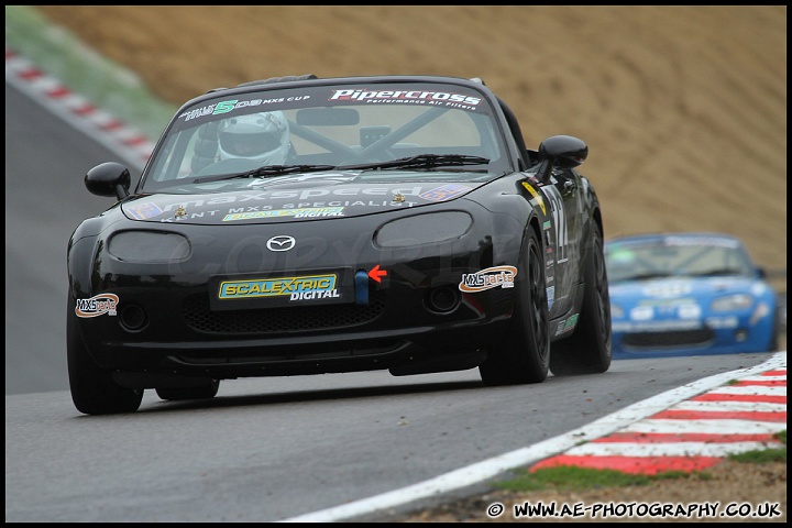 BRSCC_Brands_Hatch_130811_AE_004.jpg