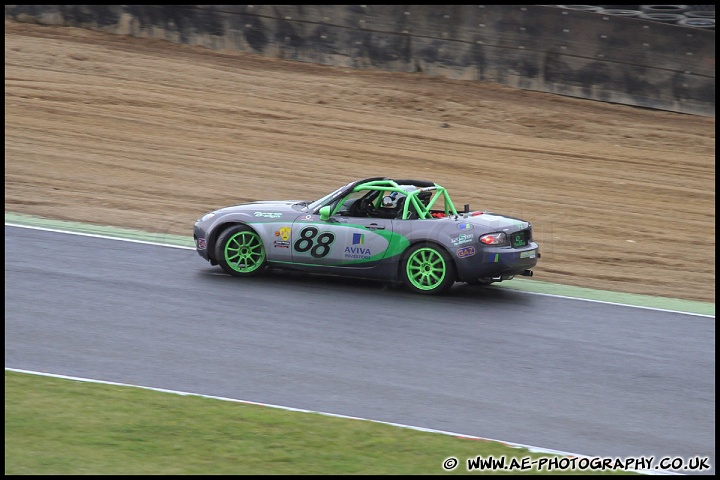 BRSCC_Brands_Hatch_130811_AE_007.jpg