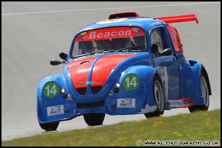 BRSCC_Brands_Hatch_130811_AE_044.jpg