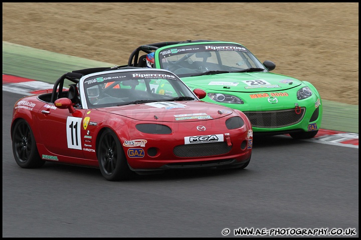 BRSCC_Brands_Hatch_130811_AE_096.jpg