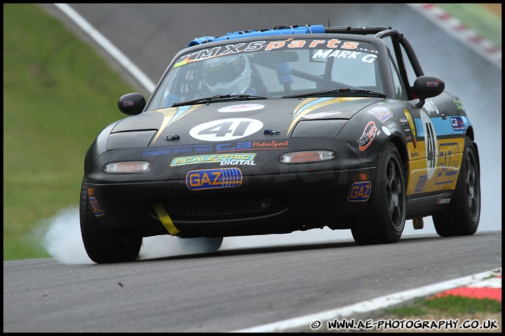 BRSCC_Brands_Hatch_130811_AE_124.jpg