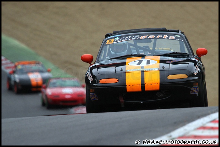 BRSCC_Brands_Hatch_130811_AE_128.jpg