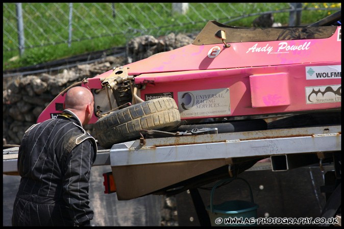 BRSCC_Championship_Racing_Brands_Hatch_140609_AE_015.jpg