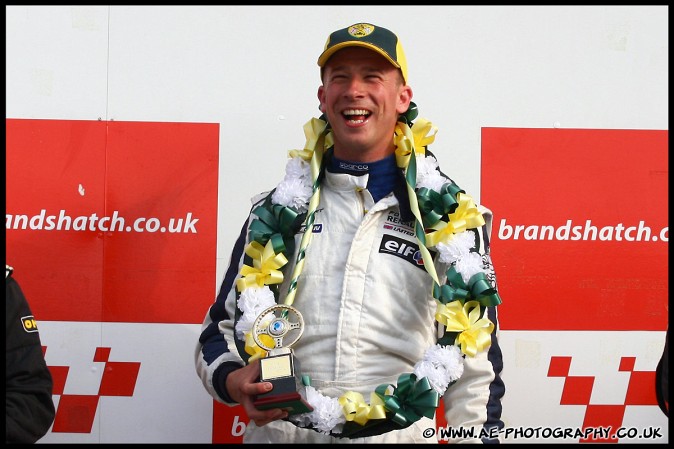 BRSCC_Championship_Racing_Brands_Hatch_140609_AE_071.jpg