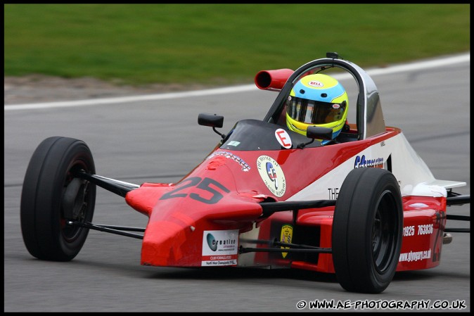Formula_Ford_Festival_Brands_Hatch_171009_AE_015.jpg