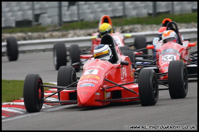 Formula_Ford_Festival_Brands_Hatch_171009_AE_097.jpg