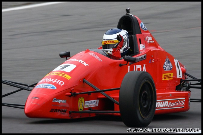 Formula_Ford_Festival_Brands_Hatch_171009_AE_104.jpg
