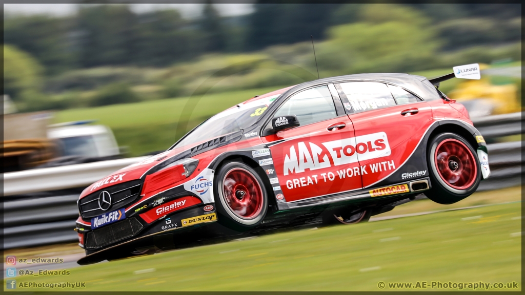 BTCC_Thruxton_18-05-2019_AE_011.jpg