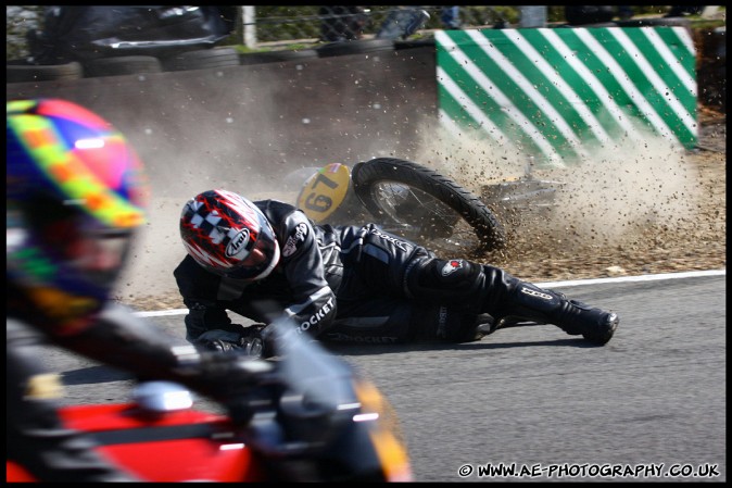 BEMSEE_Centenary_Brands_Hatch_180409_AE_047.jpg