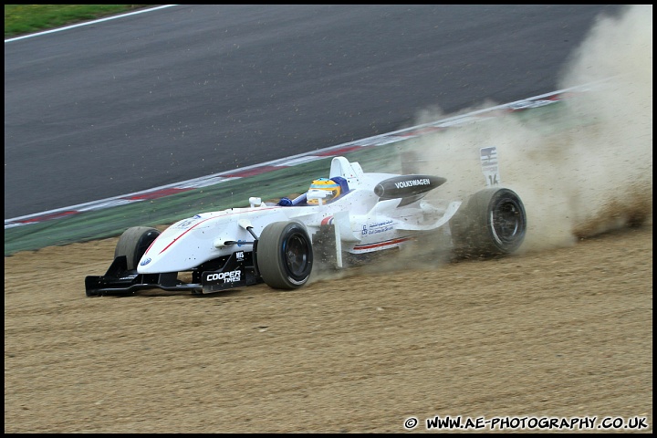 F3-GT_and_Support_Brands_Hatch_180611_AE_033.jpg